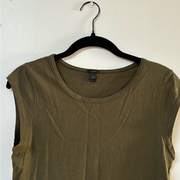 J Crew | Two (2) basic tees , green + blue, cap sleeves - Picture 3 of 4